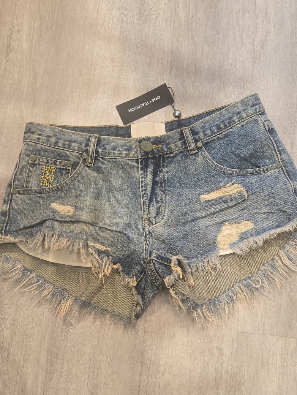 One Teaspoon Dukes Low Waist Denim Shorts